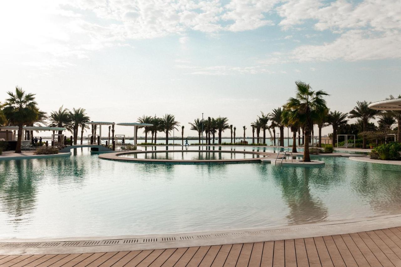 Erth Abu Dhabi Hotel מראה חיצוני תמונה