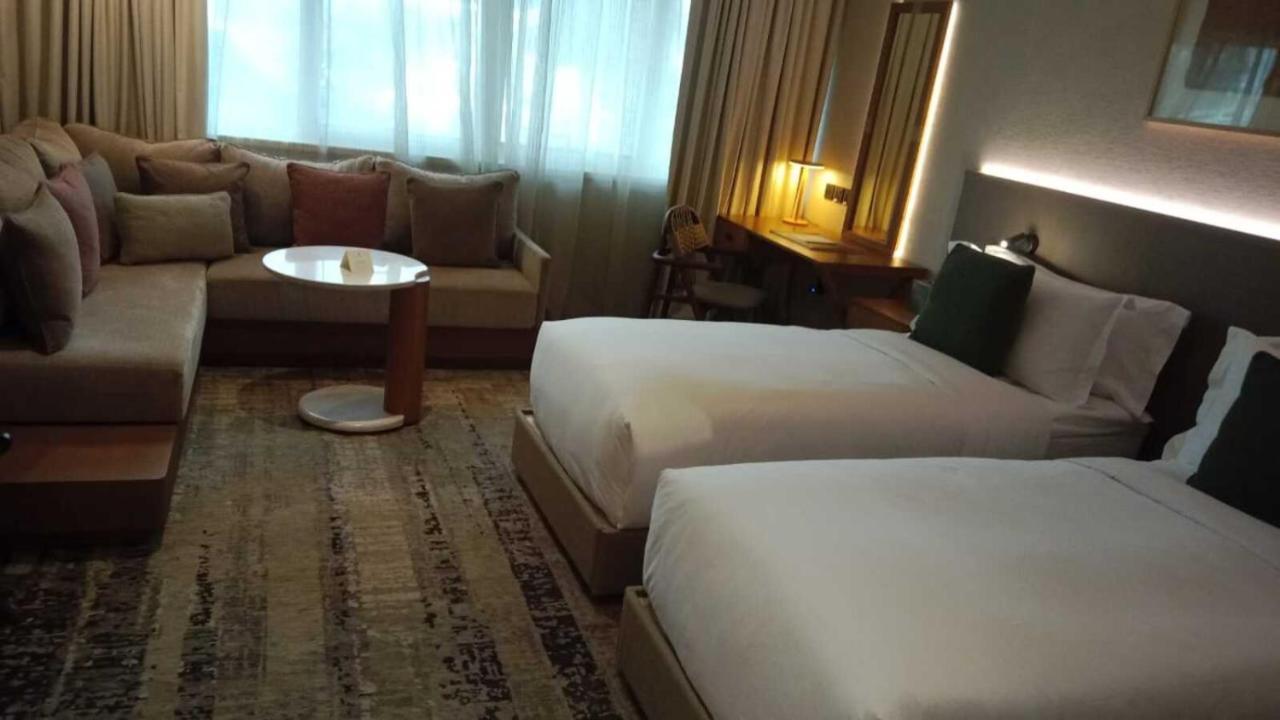 Erth Abu Dhabi Hotel מראה חיצוני תמונה